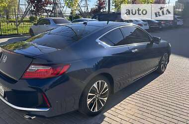 Купе Honda Accord 2015 в Киеве