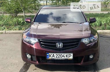 Седан Honda Accord 2010 в Покровске