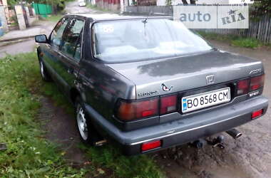 Седан Honda Accord 1987 в Чорткові