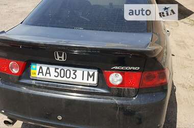 Седан Honda Accord 2006 в Ружине