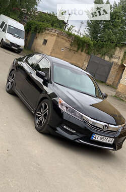 Седан Honda Accord 2016 в Киеве