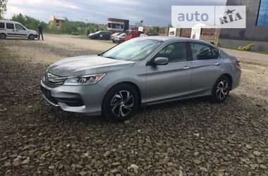 Седан Honda Accord 2015 в Києві