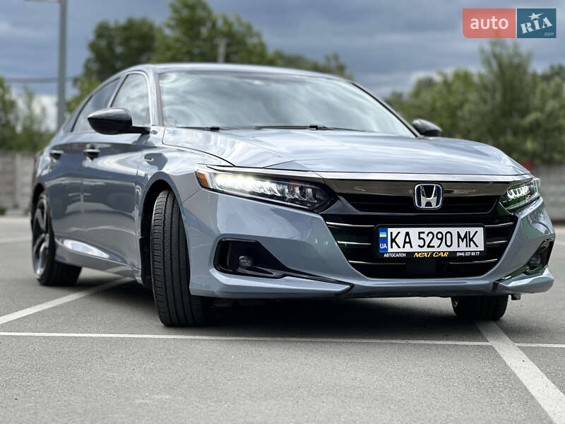 Седан Honda Accord 2022 в Киеве