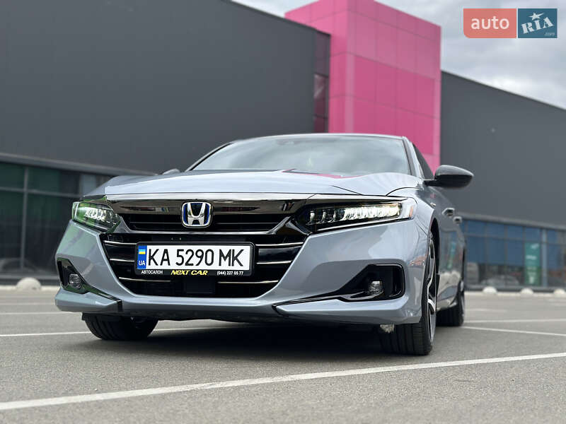 Седан Honda Accord 2022 в Киеве