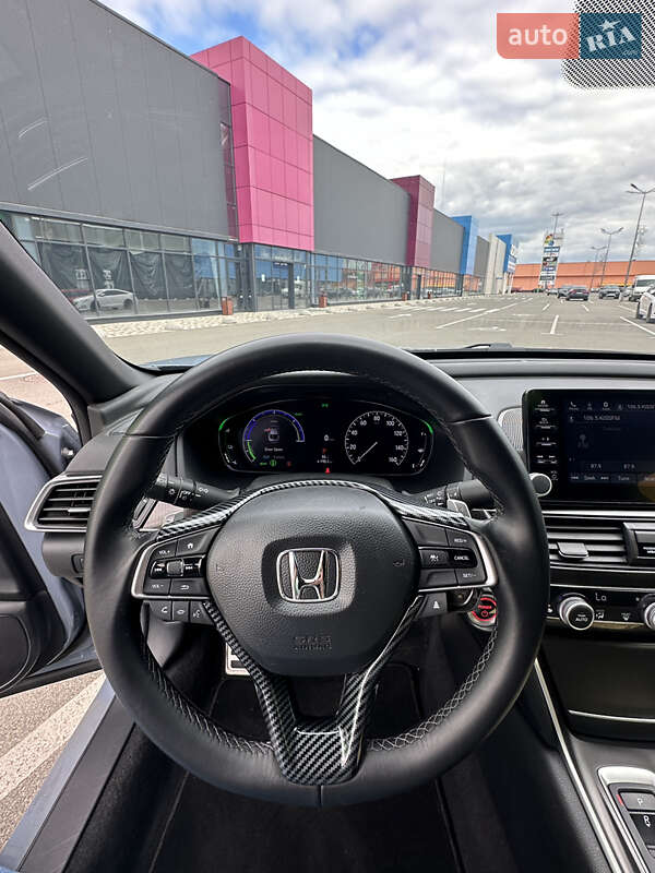 Седан Honda Accord 2022 в Киеве