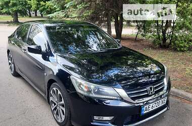 Седан Honda Accord 2014 в Лозовій