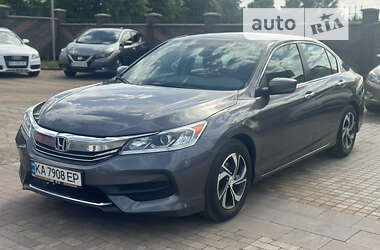 Седан Honda Accord 2017 в Киеве