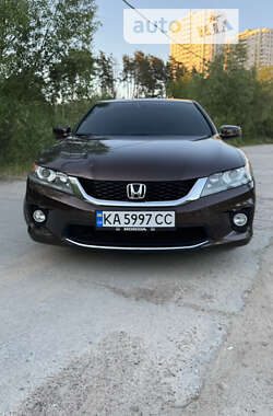 Купе Honda Accord 2013 в Києві