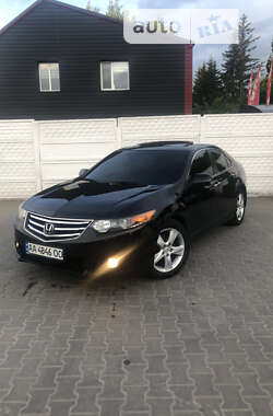 Седан Honda Accord 2010 в Хмільнику