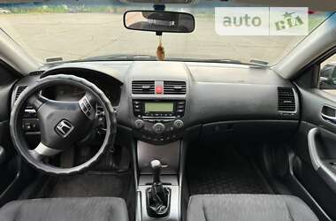 Седан Honda Accord 2005 в Киеве