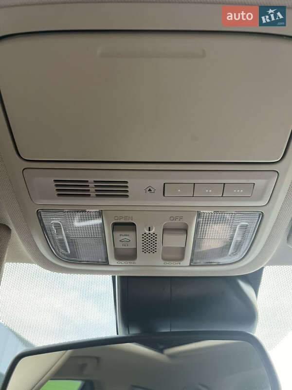 Седан Honda Accord 2015 в Киеве