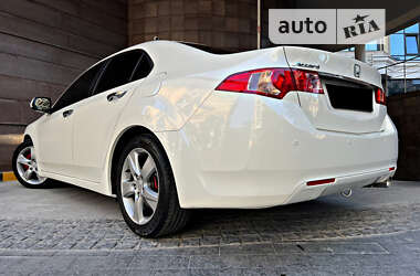 Седан Honda Accord 2011 в Киеве