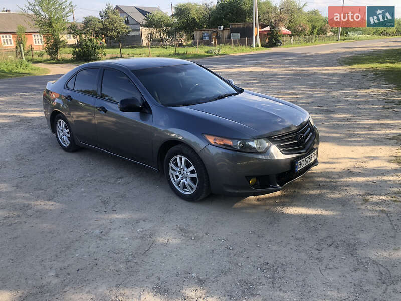 Седан Honda Accord 2009 в 