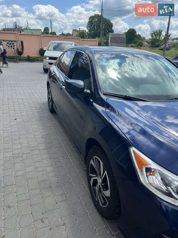 Седан Honda Accord 2016 в Киеве фото 3 Седан Honda Accord 2016 в Киеве