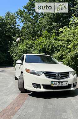 Седан Honda Accord 2008 в Києві