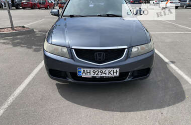 Седан Honda Accord 2004 в Києві