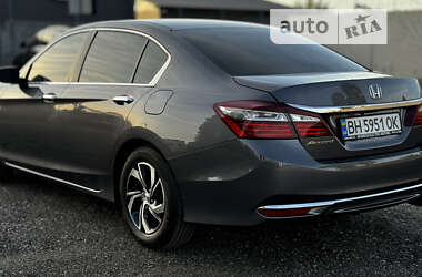 Седан Honda Accord 2016 в Одесі