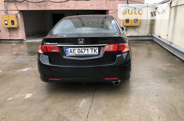 Седан Honda Accord 2012 в Днепре