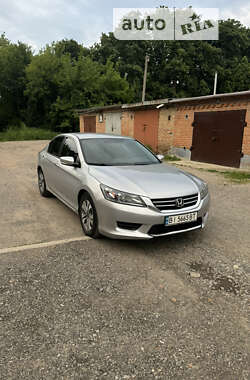 Седан Honda Accord 2014 в Полтаві