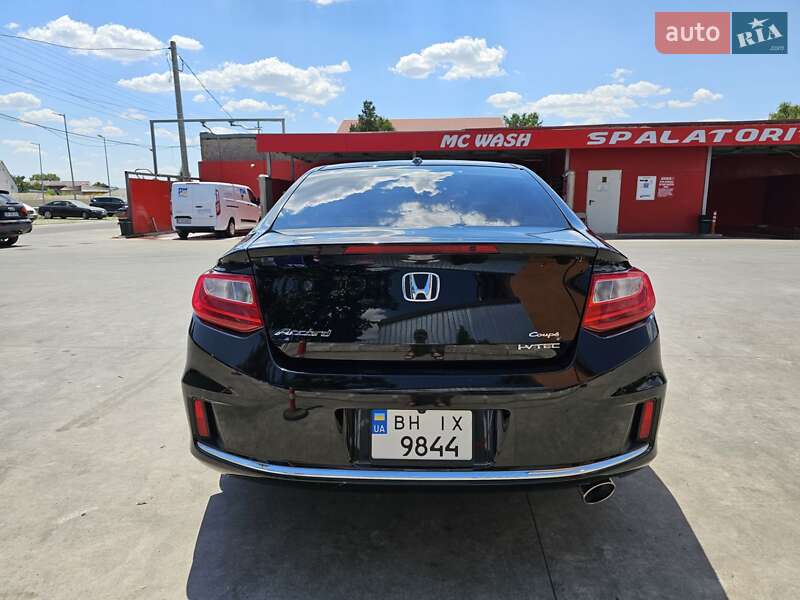 Купе Honda Accord 2012 в Измаиле