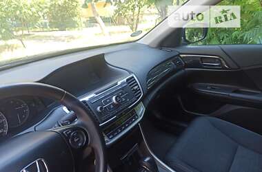 Седан Honda Accord 2015 в Киеве