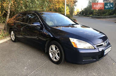 Седан Honda Accord 2006 в Киеве