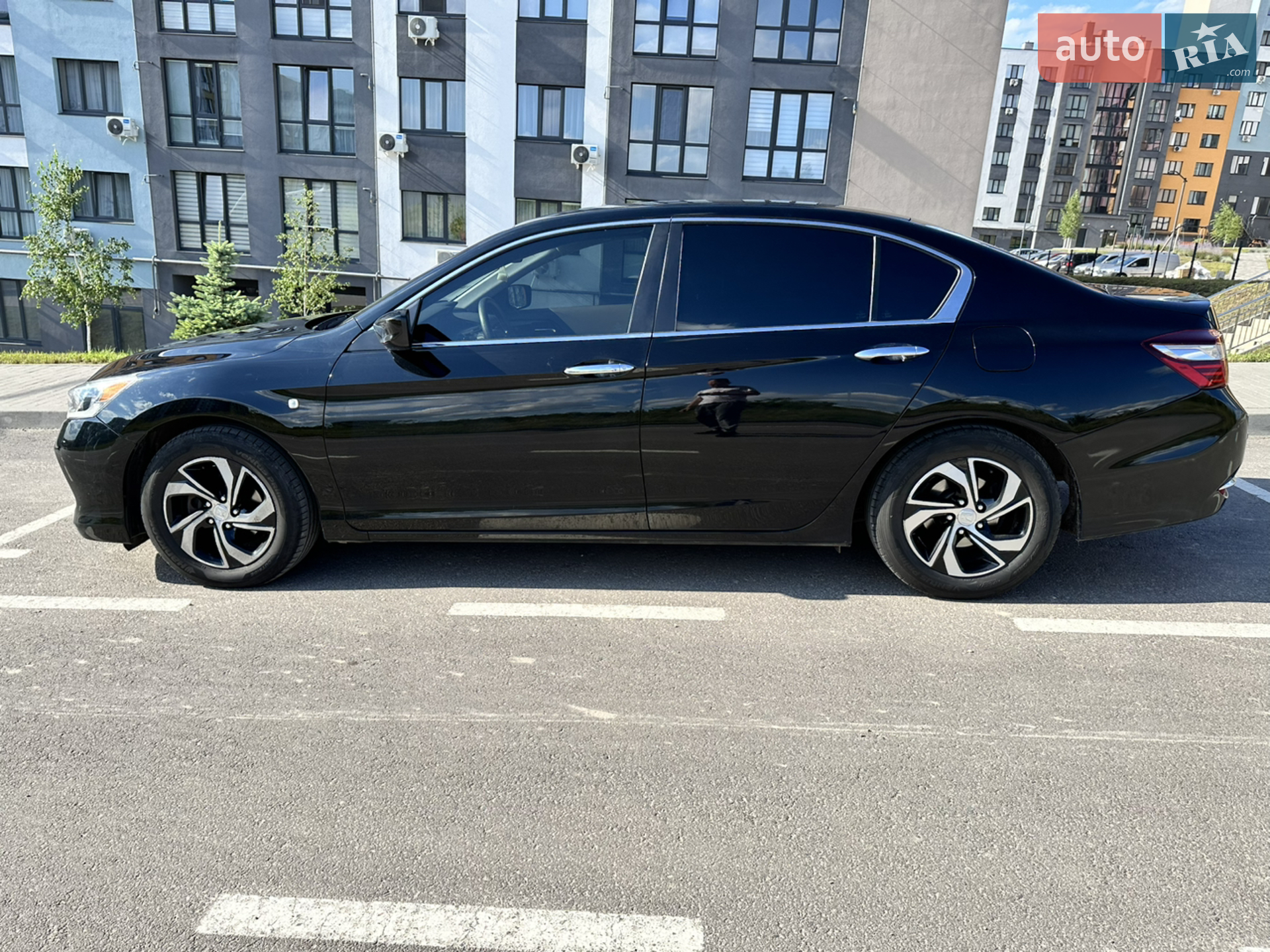 2017 Honda Accord - мініатюра 12