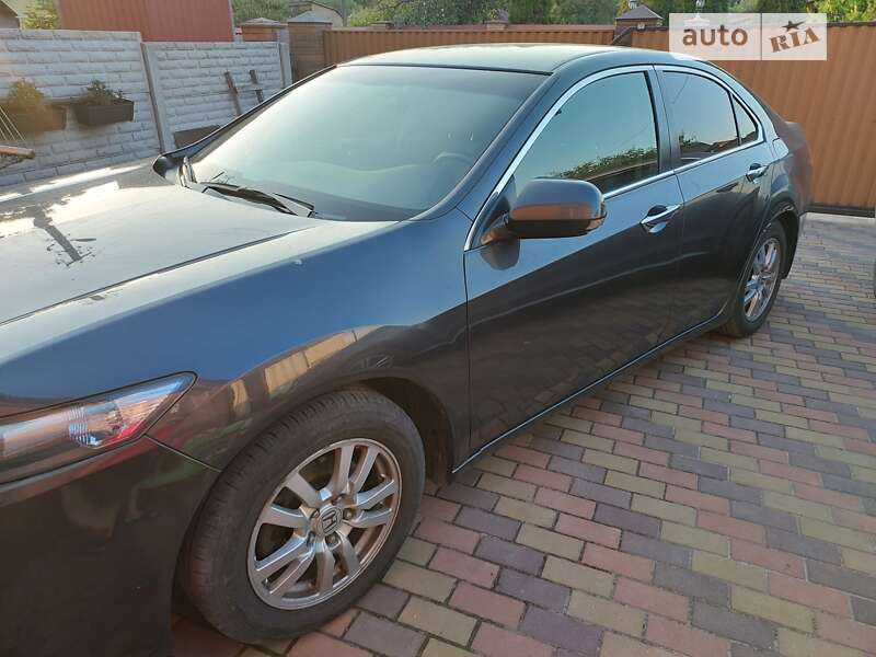 Седан Honda Accord 2012 в Киеве