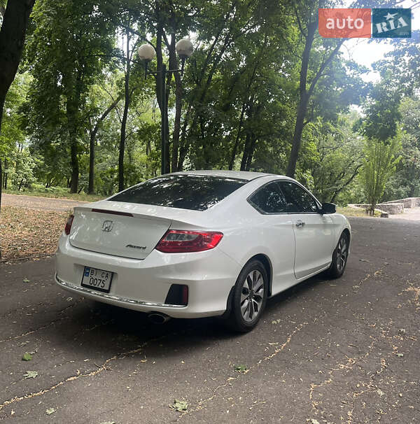 Купе Honda Accord 2013 в Полтаві