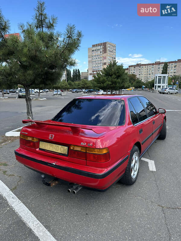 Седан Honda Accord 1990 в Одессе