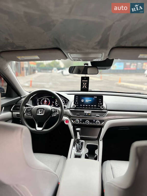 Седан Honda Accord 2018 в Харкові