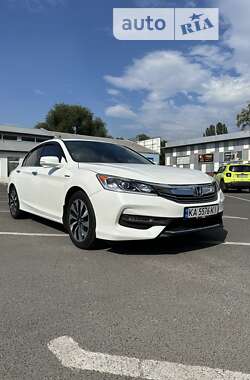 Седан Honda Accord 2016 в Києві