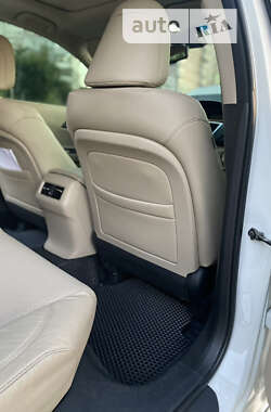 Седан Honda Accord 2012 в 