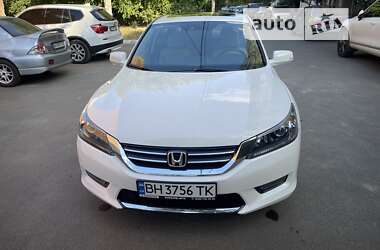 Седан Honda Accord 2014 в Одессе