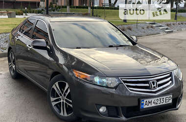 Седан Honda Accord 2009 в Звягеле