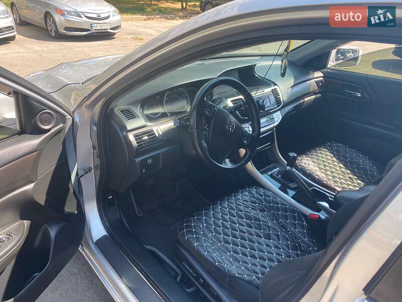 Седан Honda Accord 2014 в Киеве фото 4 Седан Honda Accord 2014 в Киеве