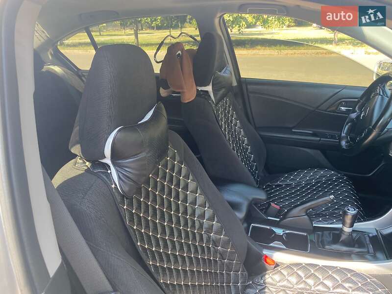 Седан Honda Accord 2014 в Киеве фото 15 Седан Honda Accord 2014 в Киеве