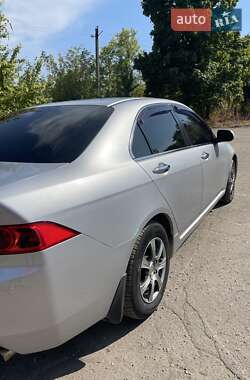 Седан Honda Accord 2004 в 