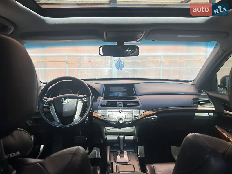 Honda Accord 2011