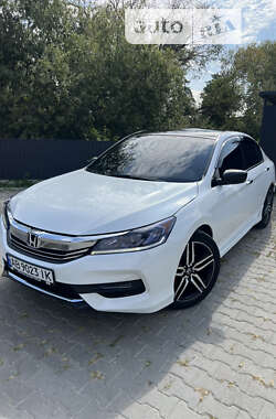 Седан Honda Accord 2016 в Ірпені