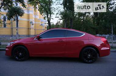 Купе Honda Accord 2011 в Києві