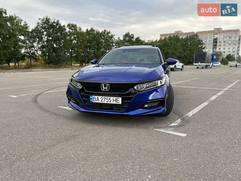 Седан Honda Accord 2020 в Киеве
