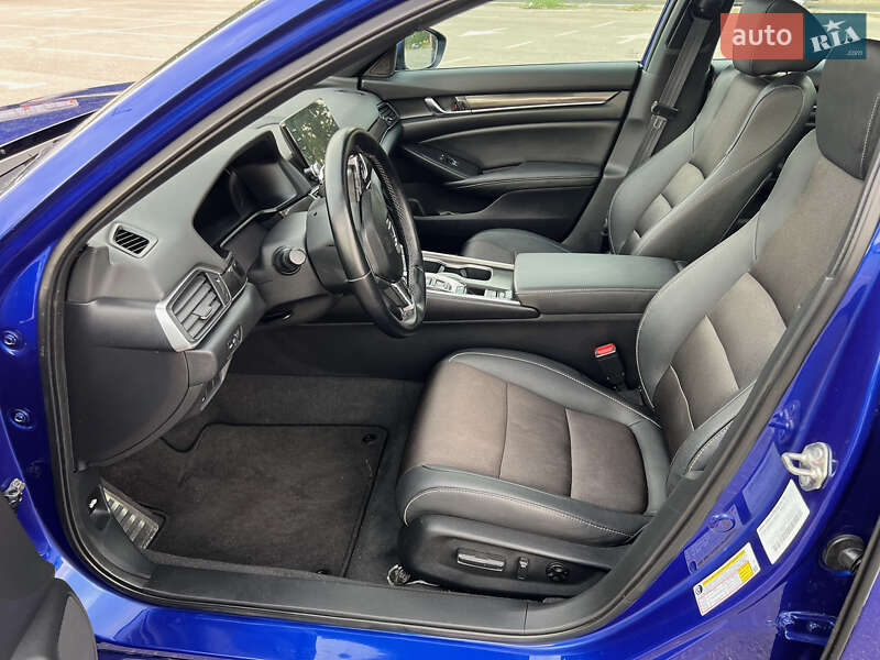 Седан Honda Accord 2020 в Киеве