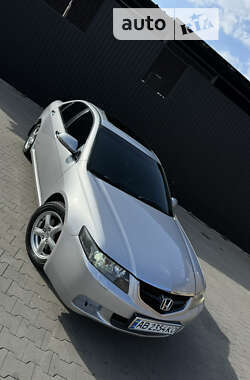 Седан Honda Accord 2005 в Казатине