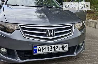 Седан Honda Accord 2008 в Коростене