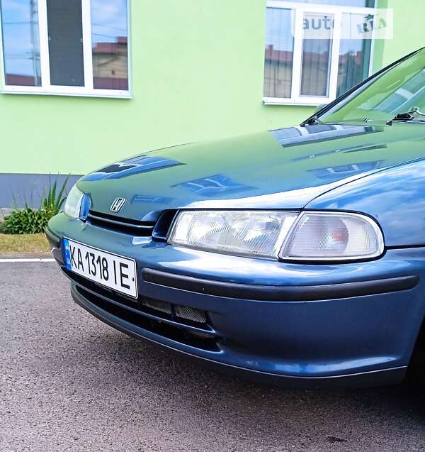 Седан Honda Accord 1993 в Мені