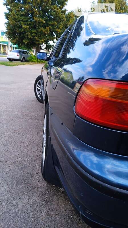 Седан Honda Accord 1993 в Мені