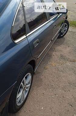 Седан Honda Accord 1993 в 