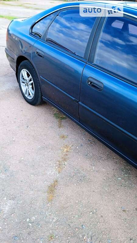 Седан Honda Accord 1993 в Мені