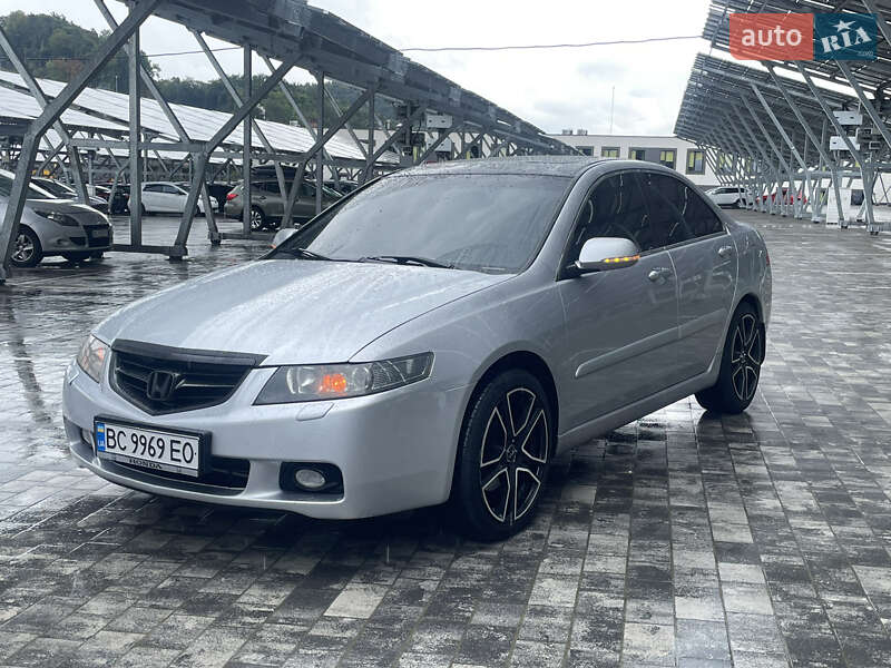 Honda Accord 2003